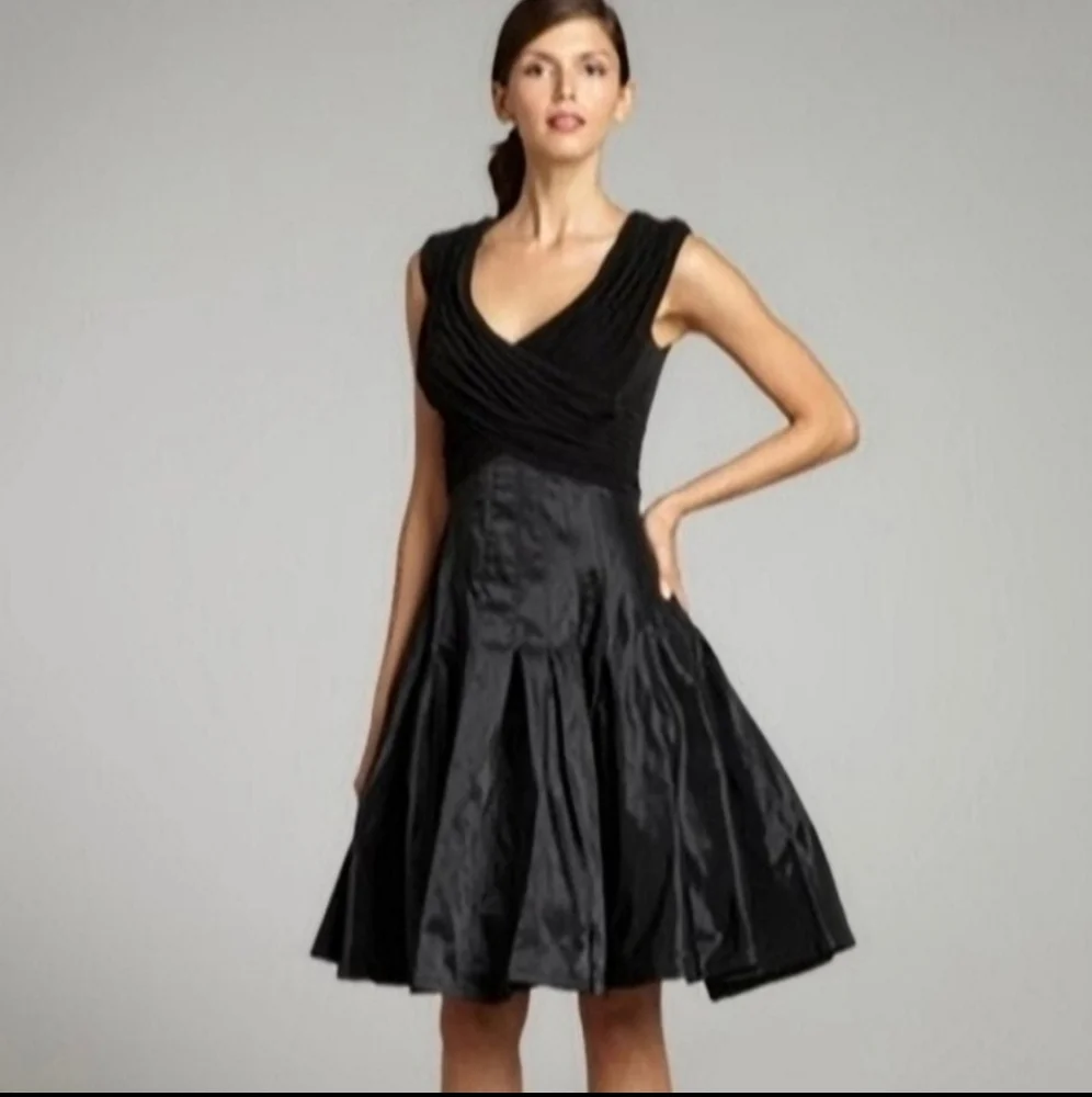 Tadashi Collection Cocktail Dress Black Fit & Flare Draped & lTrumpet Size 4 - Picture 1 of 15